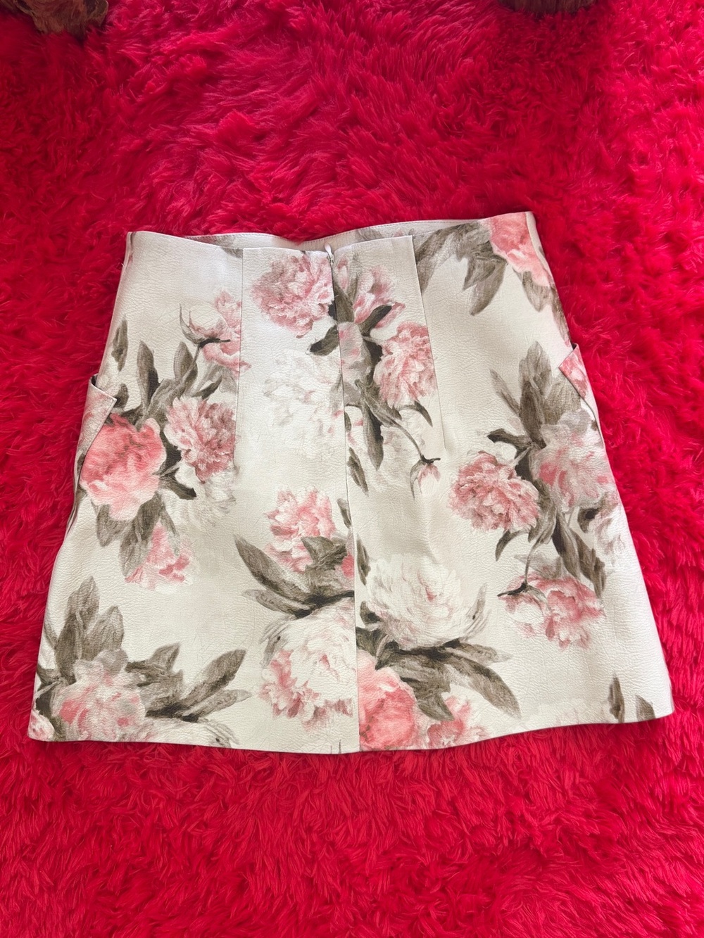 H&M Pink Floral Women’s mini high waist skirt
